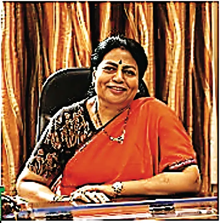 आर. विमला, आईएएस